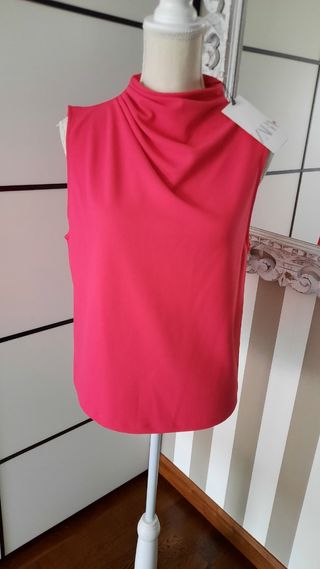 Top zara fucsia M
