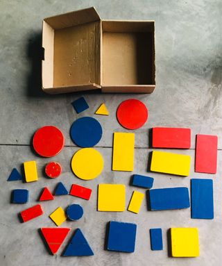 Blocchi logoci vintage scuola