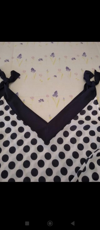 Conjunto pantalón y blusa,