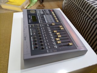 Grabador multipistas Roland Vs 880