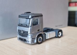 HERPA B6 600 4089 MB ANTOS 1845 trattore stradale