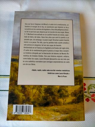 Lote dos novelas románticas.