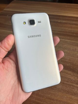 Samsung J7 16GB bueno estado