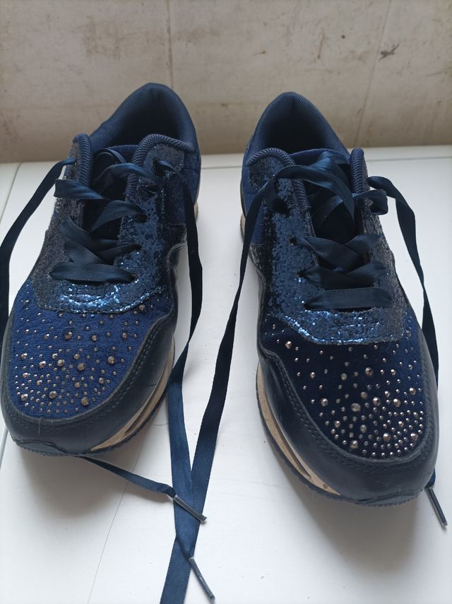 Sneakers in velluto, glitter e strass