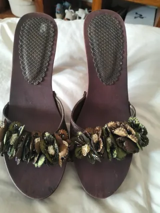 Zuecos de mujer tacon