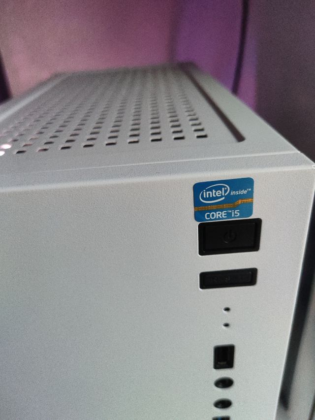 Ordenador gamer RGB intel i5 8400 16gb