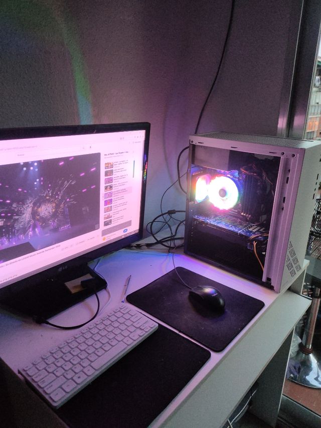 Ordenador gamer RGB intel i5 8400 16gb