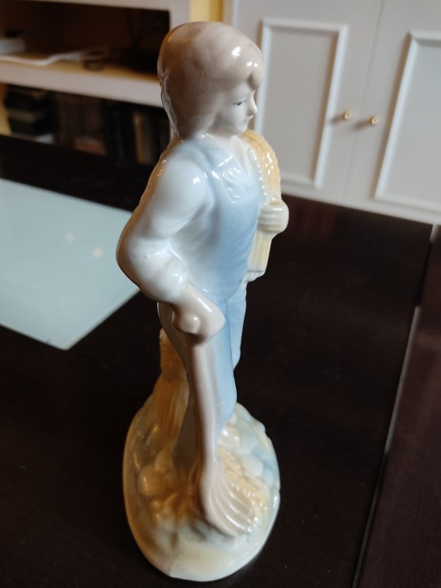 Figura de porcelana, hombre