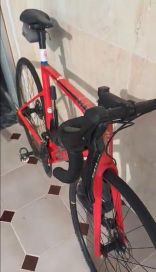 Bicicleta de carretera de alto rendimiento BMC