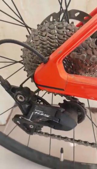 Bicicleta de carretera de alto rendimiento BMC