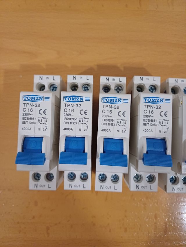 Dpn 16a Magnetotermico estrecho