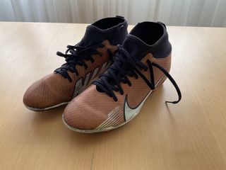 Botas de fútbol Nike Talla 38