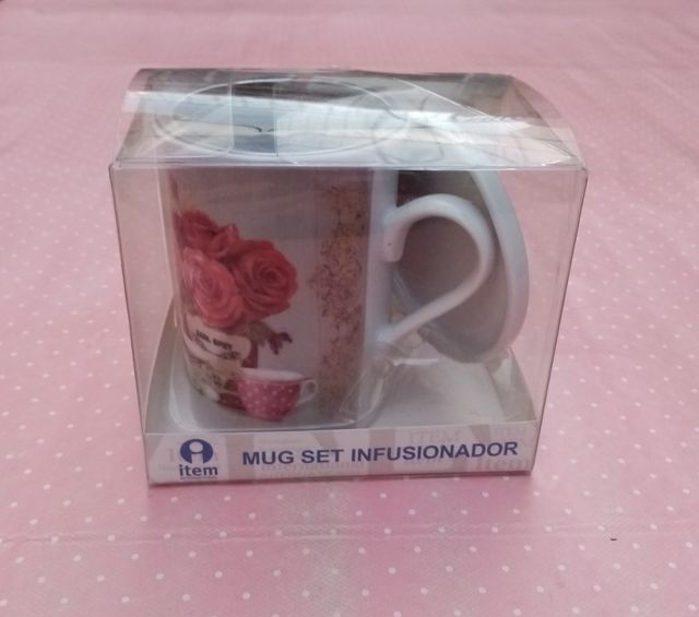 TAZA CON INFUSIONADORA