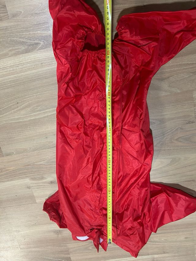 Chubasquero de perro