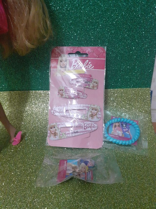 Barbie Beauty Secŕet con omaggi