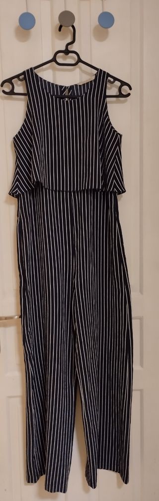Mono traje estilo formal