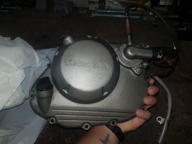 Tapa embrague cbr125r