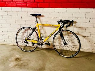 Bici carretera Felt F70