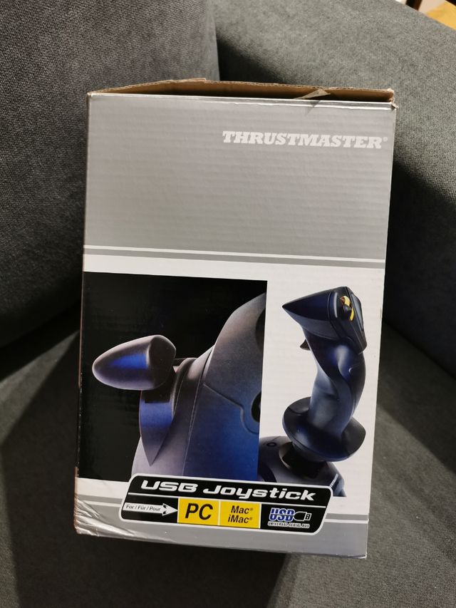 Joystick Thrustmaster USB