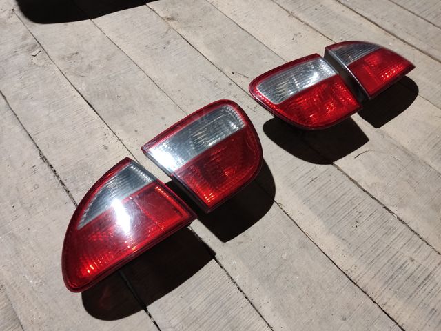 Pilotos traseros Seat León 1 Cupra