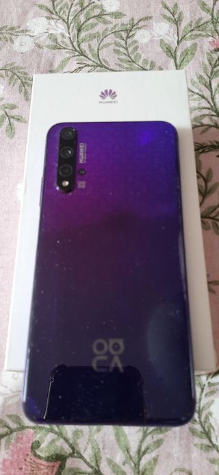 HUAWEI NOVA 5T