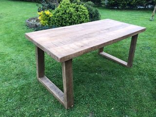 Mesa de castaño rustica