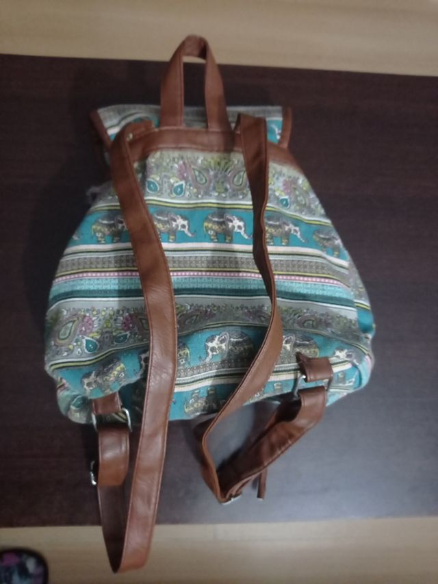 Mochila juvenil 