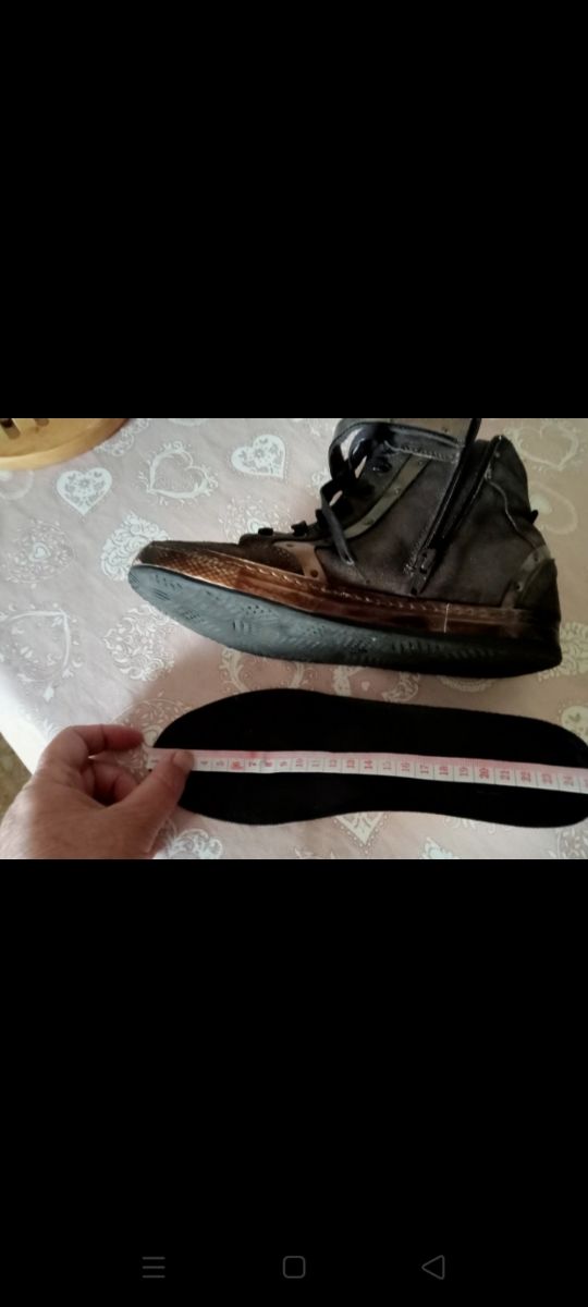 Sneakers fashion bronzo