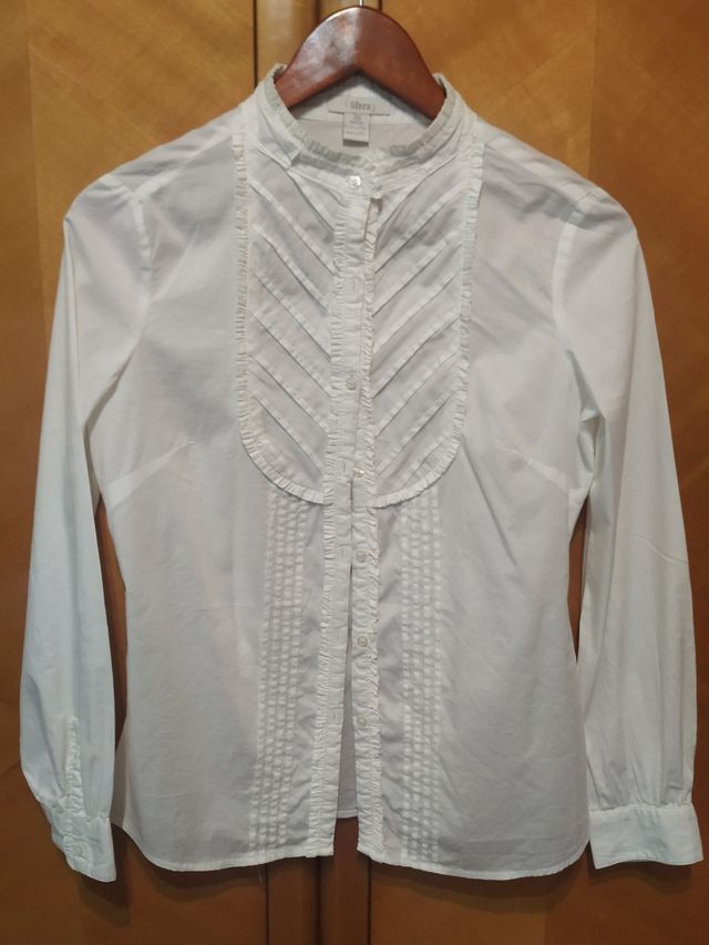 Conjunto de Pantalón y Blusa de Mujer