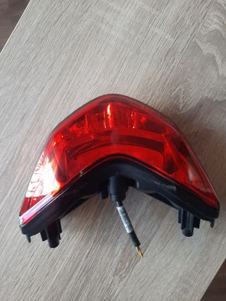 Piloto trasero Ducati Monster 821