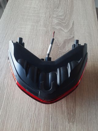Piloto trasero Ducati Monster 821