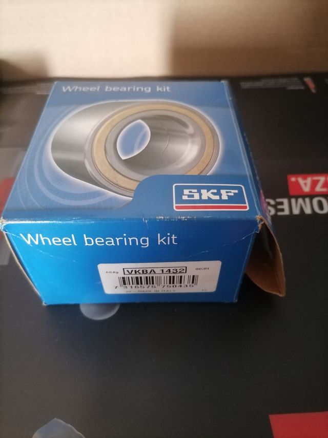 SKF VKBA 1432 Kit CUSCINETTI ruota ANT FORD FIESTA