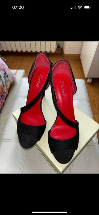 Decollete spuntate nere misura 37