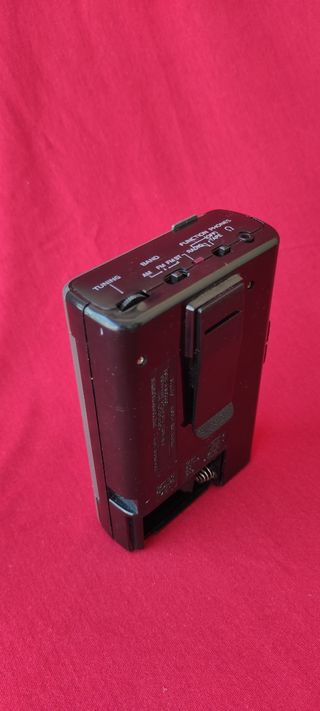 🎶🩵Walkman Sanyo M GR62 radio y casetera