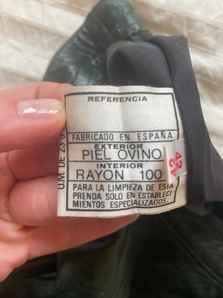 Falda de piel
