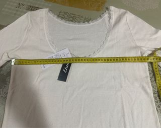 camiseta puntilla etam