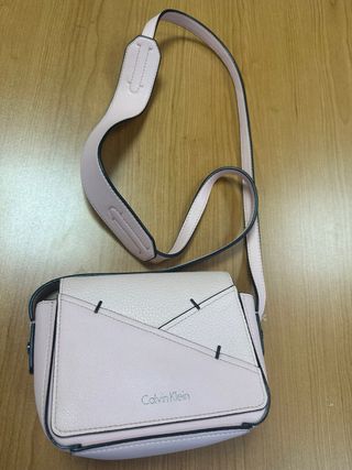 Bolso piel Calvin Klein rosa