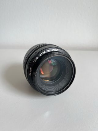 Canon EF 50mm f/1.4 USM
