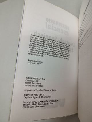 Diccionario Esencial Español Alemán Vox