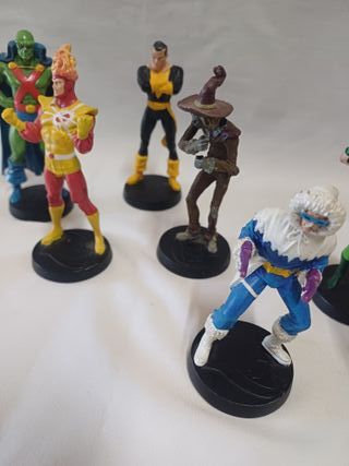 11 personaggi dc comics anno 2008-09-10-11