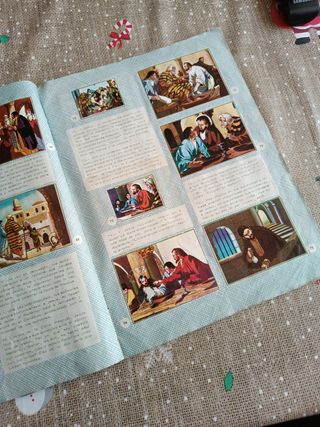 Y él llegó hasta nosotros - cromos