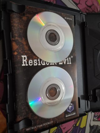 RESIDENT EVIL GAME CUBE