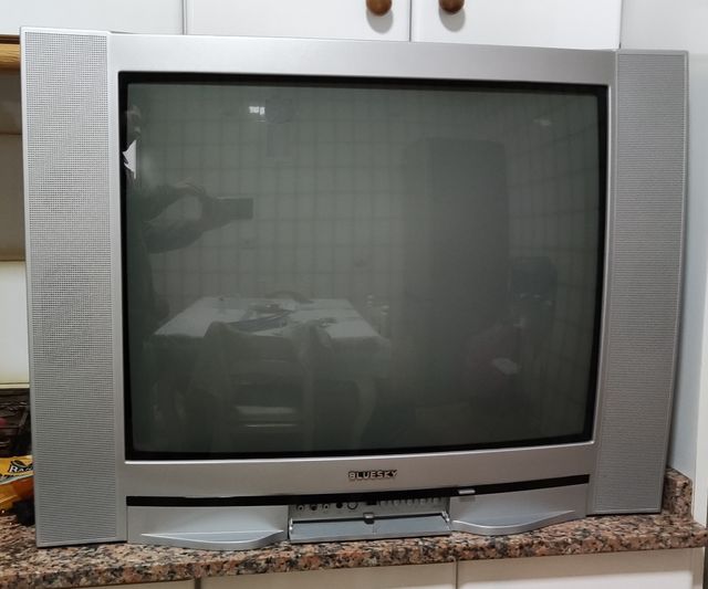 Play station I, juegos y tv compatible