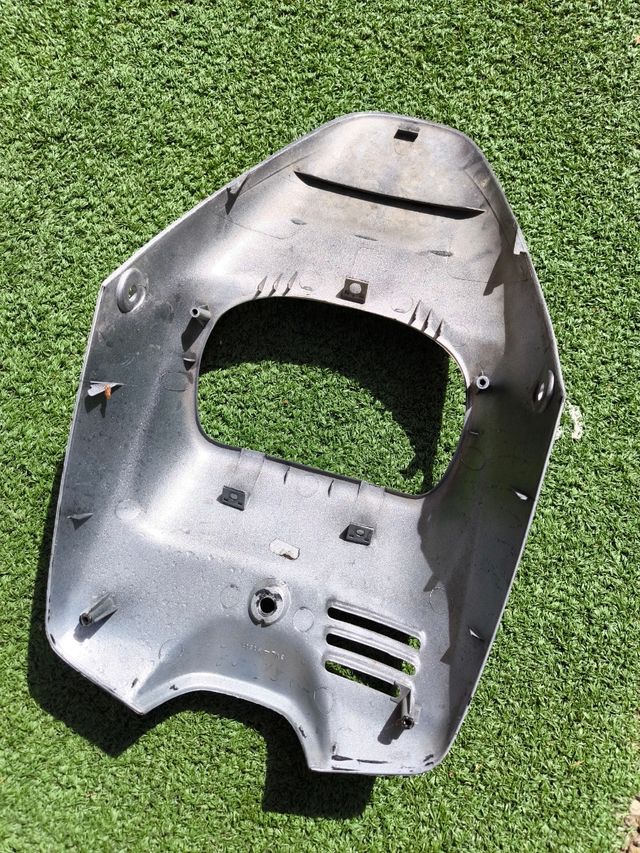 2 carene anteriori Mbk booster usate