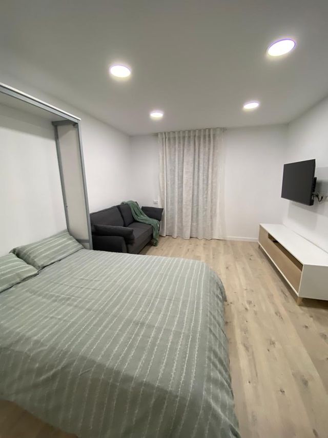 RIBES DE FRESER loft alquiler