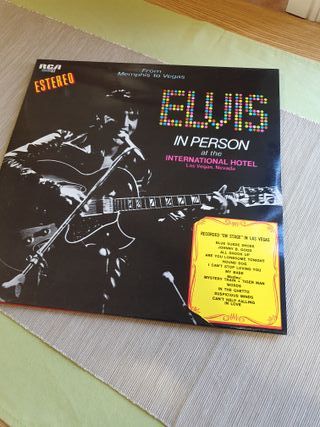 Vinilo de Elvis Presley: "Elvis In Person".