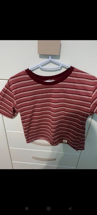 Camiseta crop manga corta