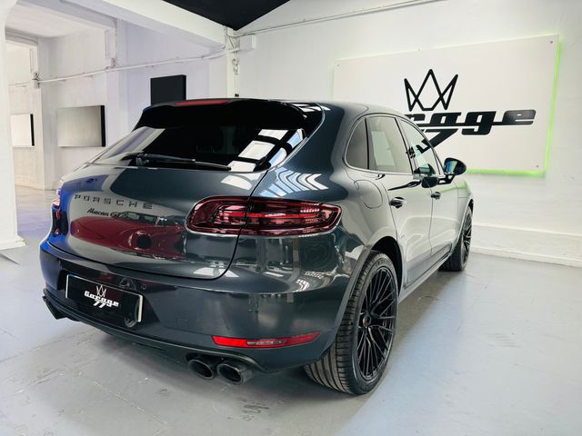 Porsche Macan 2016