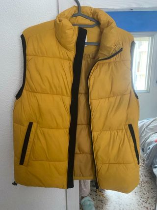 Chaleco acolchado mostaza Talla M