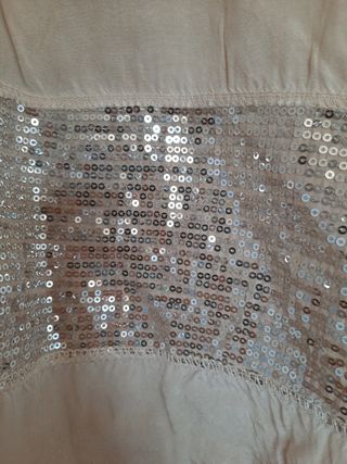 Camisa nude sin mangas lentejuelas
